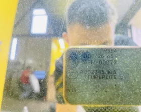 Люк Nissan