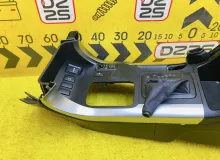 Бардачок между сиденьями TOYOTA LAND CRUISER PRADO 2003 5891060020 VZJ121W 5VZFE, передний