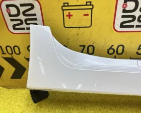 Накладка на порог Toyota