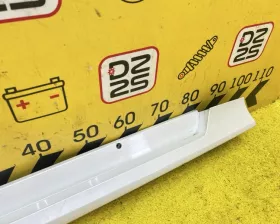 Накладка на порог TOYOTA