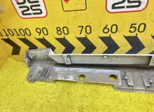 Накладка на порог TOYOTA PRIUS PHV 2017 7585047030 ZVW52W 2ZRFXE, правая