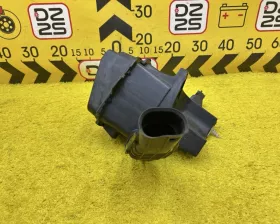 Корпус воздушного фильтра Toyota