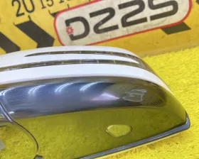 Уши Mercedes-Benz