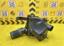 Корпус воздушного фильтра TOYOTA CROWN 2015 1770036300 AWS210 2ARFSE, передний