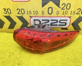 Стоп-сигнал Nissan