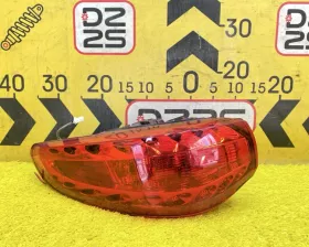 Стоп-сигнал Nissan