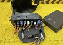 Блок предохранителей Mercedes-Benz S-CLASS 2008 A2215450001 WDD221 M273E55|273961|273.961, передний