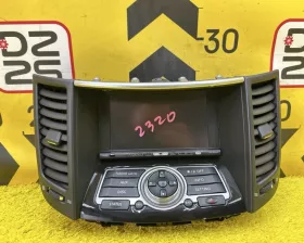 Магнитофон Nissan