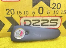 Подлокотник TOYOTA ESQUIRE 2015 7288028J50 ZWR80G 2ZRFXE, задний правый