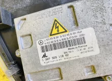 Фара Mercedes-Benz S-CLASS 2008 A2218207261 WDD221 M273E55|273961|273.961, передняя правая