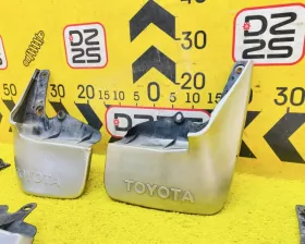 Брызговики комплект Toyota