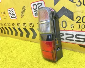 Стоп-сигнал Toyota