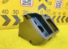 Бардачок TOYOTA HIACE 1999 5891026060 KZH106W 1KZTE, передний