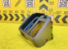 Бардачок TOYOTA HIACE 1995 5891026060 KZH106W 1KZTE, передний