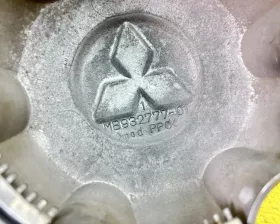 Колпаки на колеса Mitsubishi