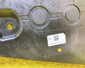Доводчик двери Toyota