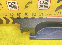 Накладка на порог TOYOTA VELLFIRE 2015 6793058010C0 AGH35W 2ARFE, задняя правая