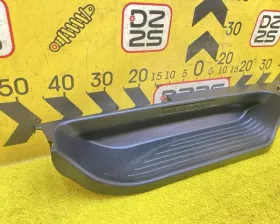 Накладка на порог Toyota