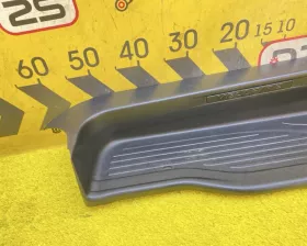 Накладка на порог Toyota