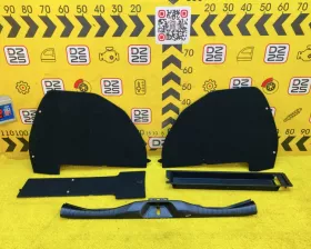 Пол багажника пластик Toyota