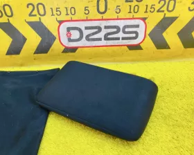 Подголовник Toyota