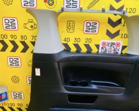 Обшивка багажника Toyota