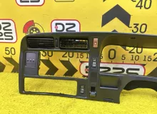 Консоль спидометра TOYOTA HIACE 1999 5540426260 KZH106W 1KZTE, передний