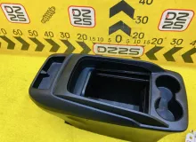 Бардачок между сиденьями TOYOTA VELLFIRE 2015 5881058150C0 AGH35W 2ARFE, передний