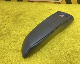 Подлокотник Toyota