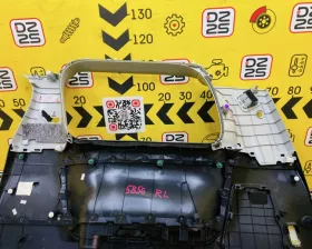 Обшивка багажника Toyota