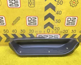 Накладка на порог Toyota