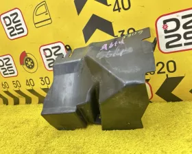 Защита бачка омывателя Toyota