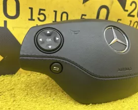 Подушка безопасности водителя Mercedes-Benz