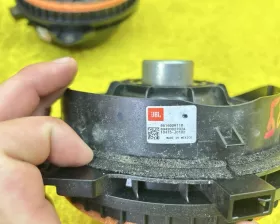Динамик JBL