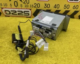 Магнитофон Toyota