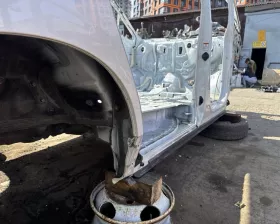 Порог кузова Toyota