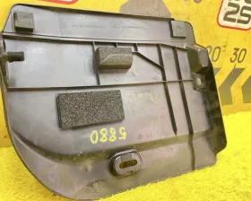 Пластиковая крышка на двс TOYOTA
