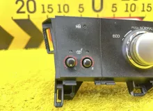 Кнопка включения подогрева сидений LEXUS CT200H 2012 8497076040 ZWA10 2ZRFXE, передняя