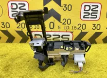 Кнопка включения подогрева сидений LEXUS CT200H 2012 8497076040 ZWA10 2ZRFXE, передняя
