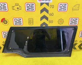 Стекло собачника Toyota