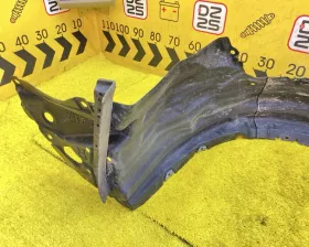 Подкрылок Toyota