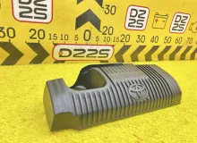 Пластиковая крышка на двс TOYOTA SIENTA 2015 1121221110 NHP170G 1NZFXE, передняя