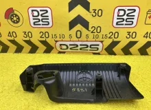 Пластиковая крышка на двс TOYOTA SIENTA 2015 1121221110 NHP170G 1NZFXE, передняя