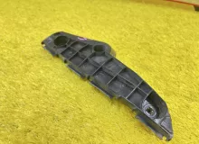 Крепление бампера TOYOTA COROLLA FIELDER 2013 5211512470 NKE165G 1NZFXE, переднее правое
