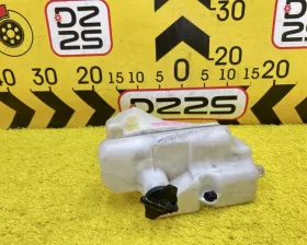 Бачок расширительный Mazda