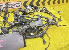 Коса под капот TOYOTA ALPHARD 2015 8211158611 AGH35W 2ARFE, передняя