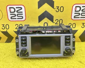 Магнитофон Land Rover