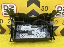 Магнитофон Land Rover RANGE ROVER 2005 YIK500061 L322 448PN, передний