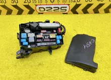 Блок предохранителей LEXUS CT200H 2012 8274176010 ZWA10 2ZRFXE, передний