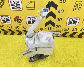 Бачок стеклоомывателя Toyota